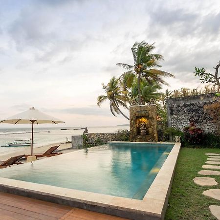 Utama Villas Beach Front Candidasa Exterior photo