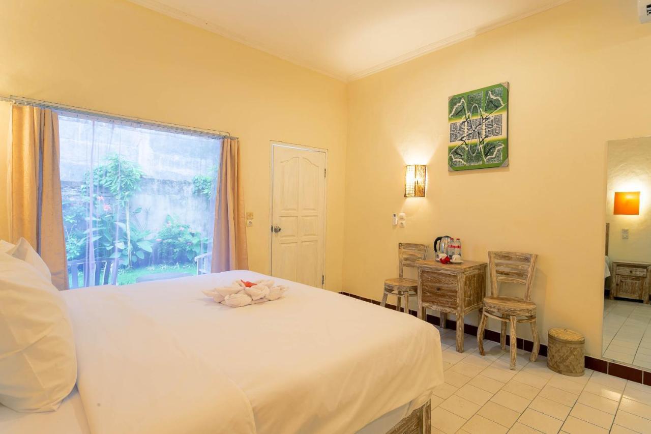 Utama Villas Beach Front Candidasa Exterior photo